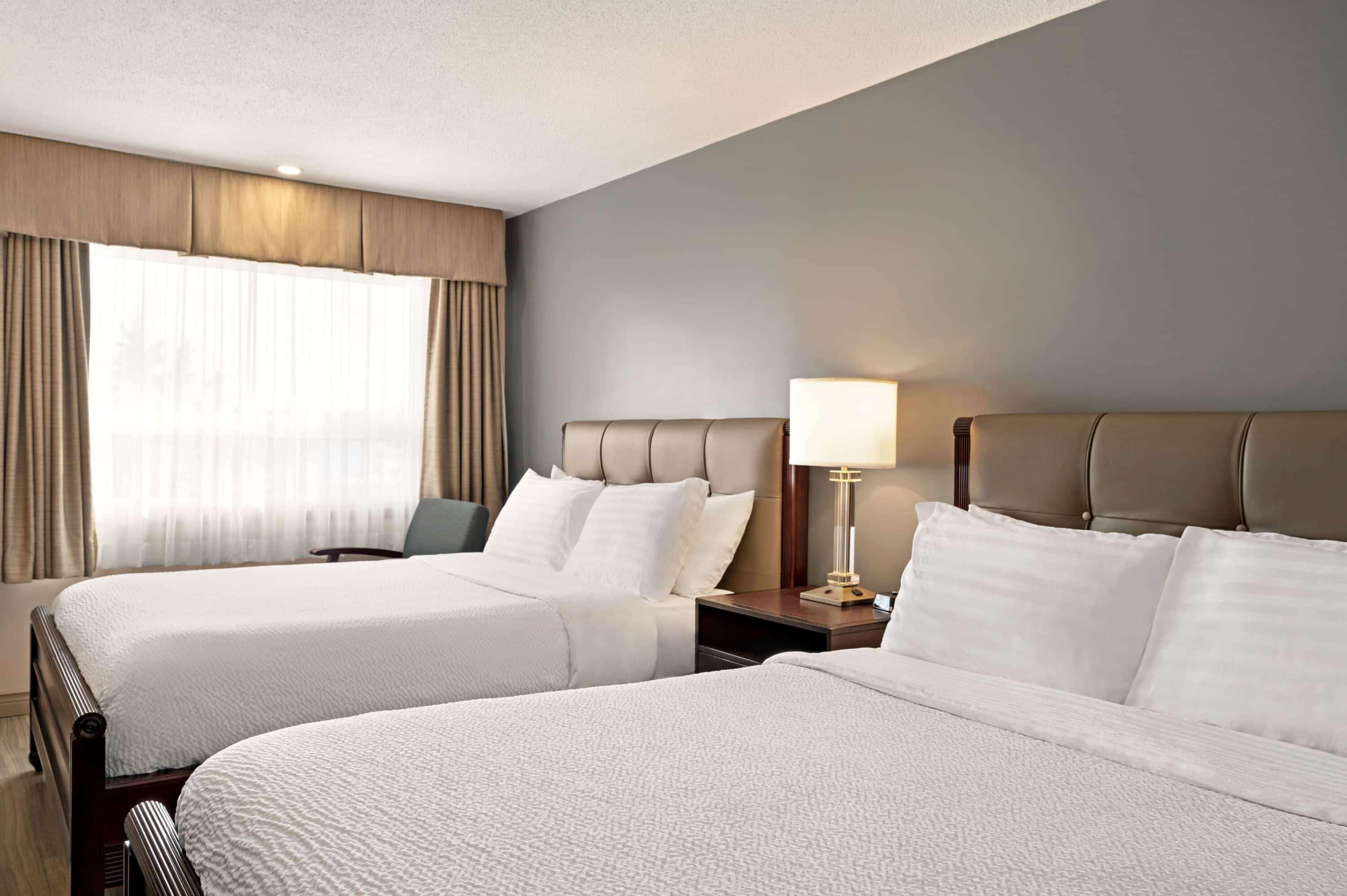 Days Inn By Wyndham Фредеріктон Екстер'єр фото